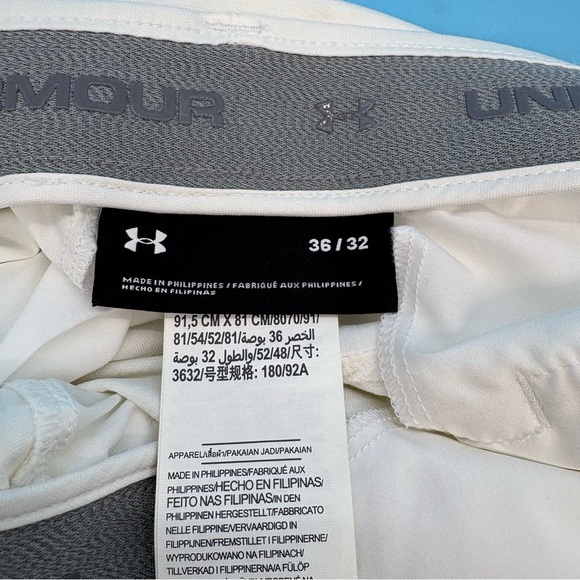 Under Armour Men's White Golf Pants 
Size 36 x 32” - Picture 4 of 4